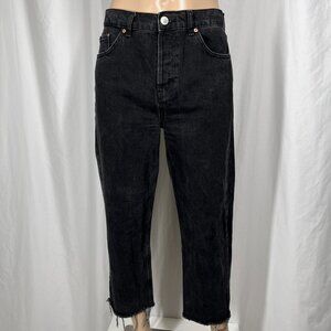 Urban Outfitters BDG Womens 32WX32L Black Pax Straight Leg Raw Hem Cropped Jeans